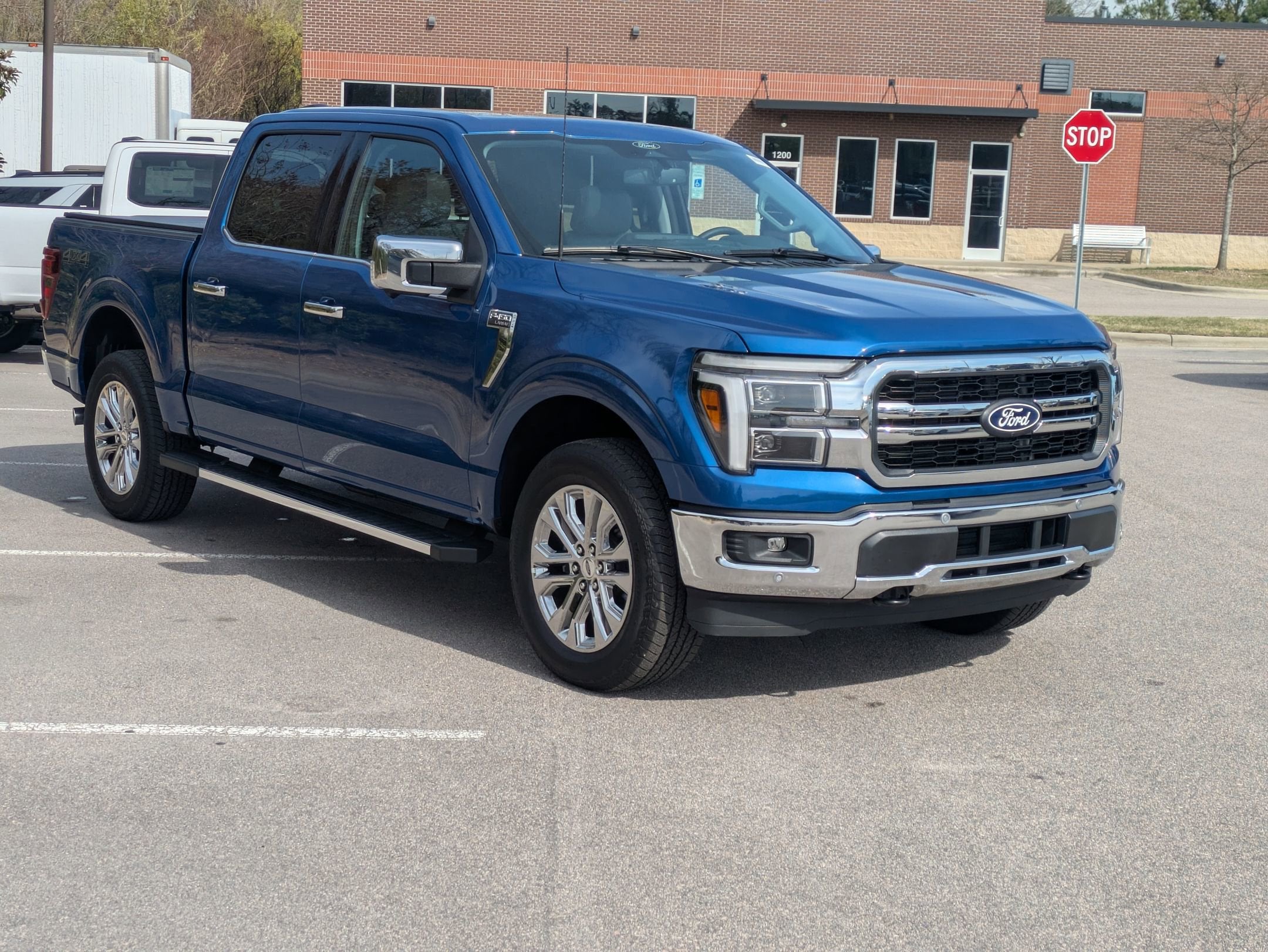 2025 Ford F-150 LARIAT