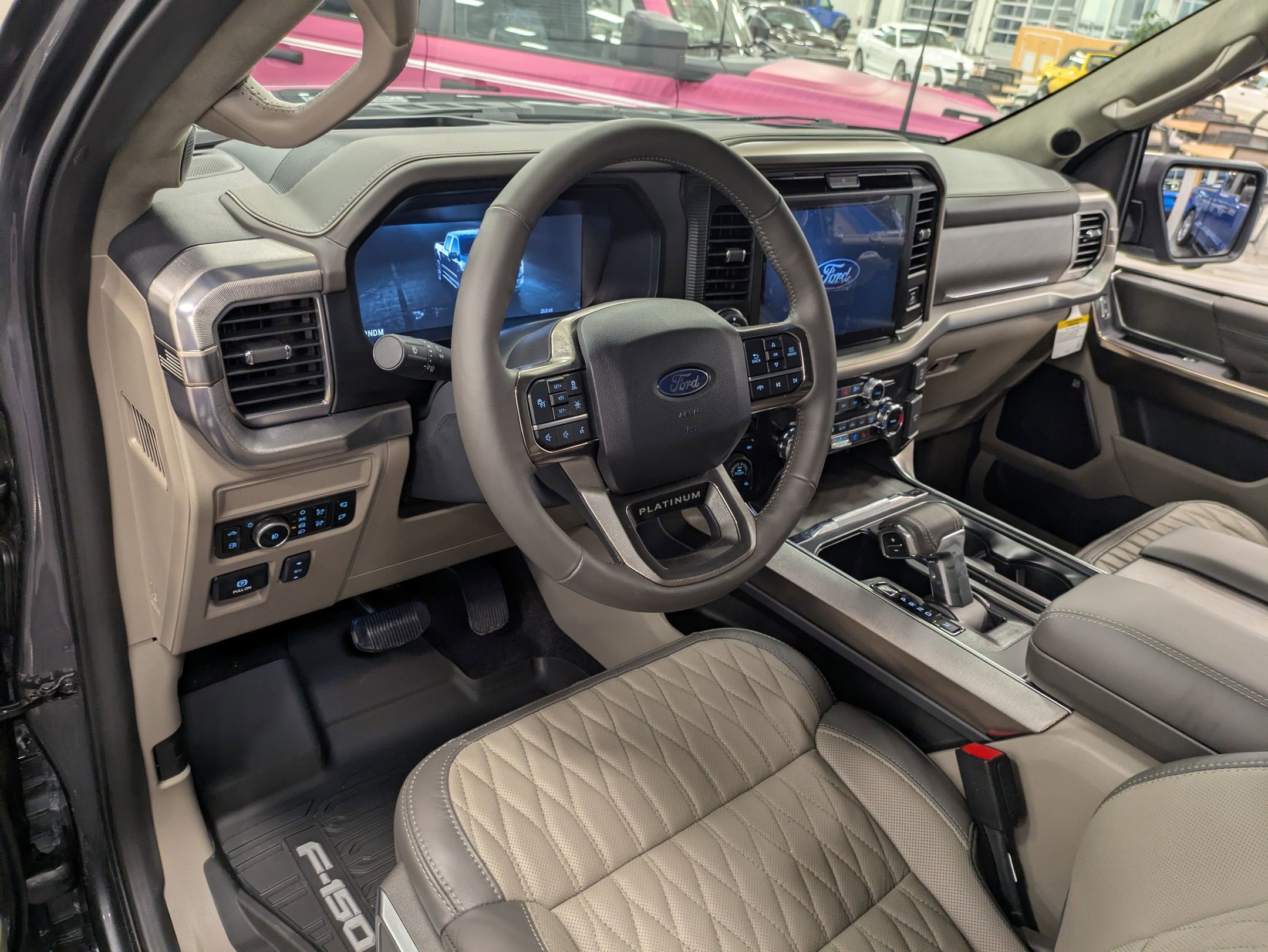 2025 Ford F-150 Platinum