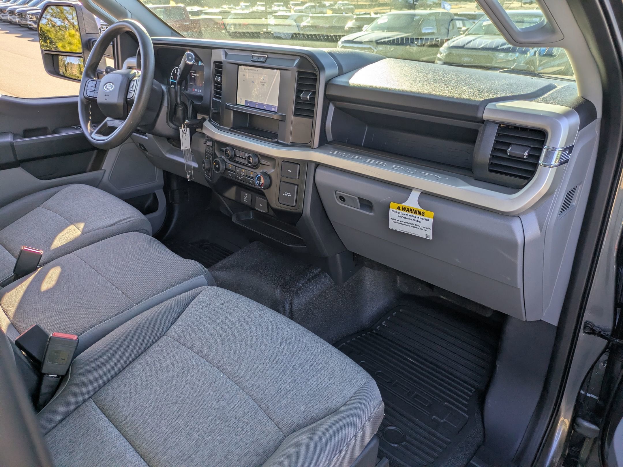 2025 Ford Super Duty F-350 SRW XL