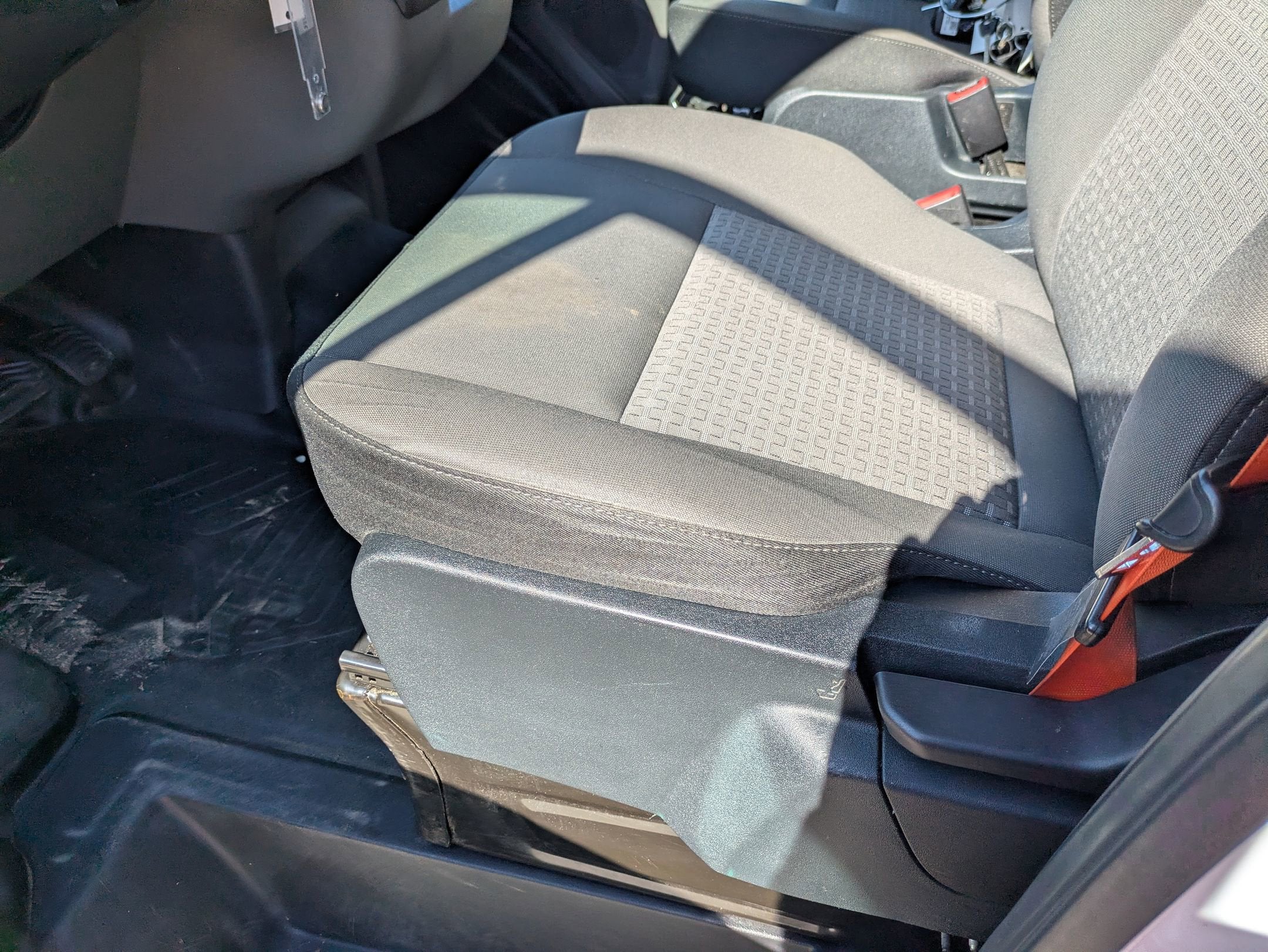 2022 Ford Transit Cargo Van Base