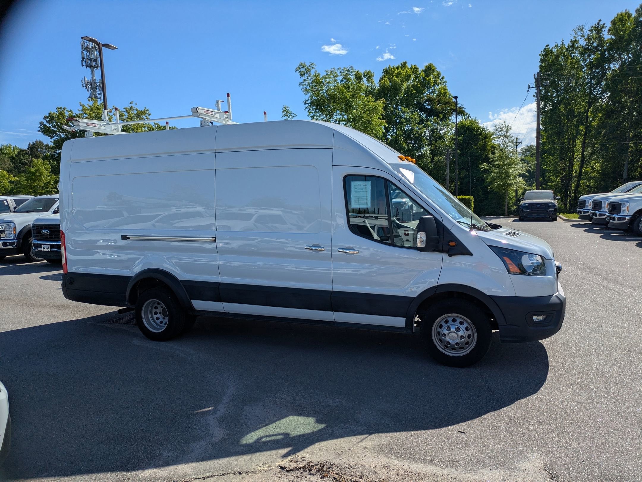 2022 Ford Transit Cargo Van Base