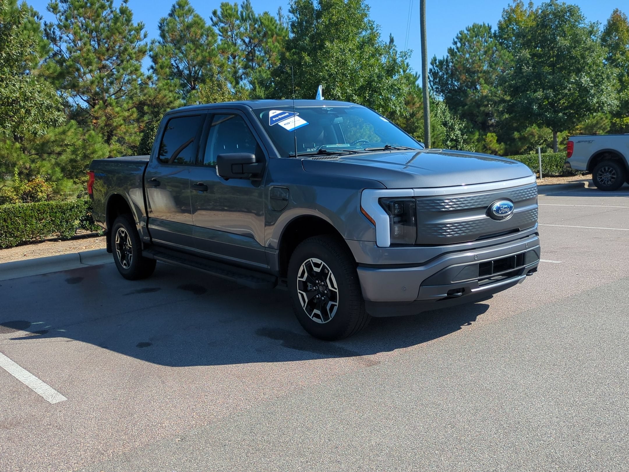 2023 Ford F-150 Lightning XLT