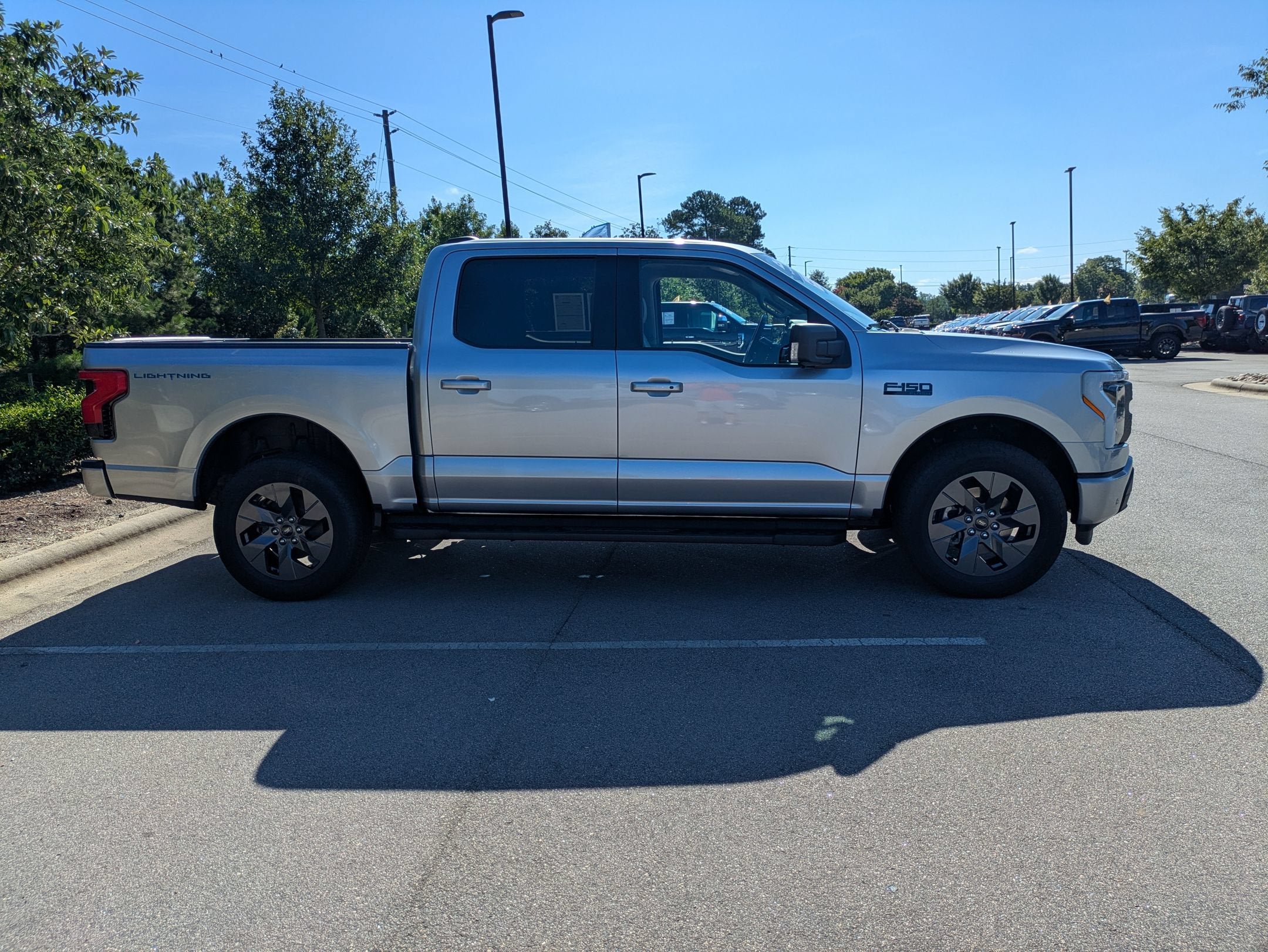 2024 Ford F-150 Lightning Flash