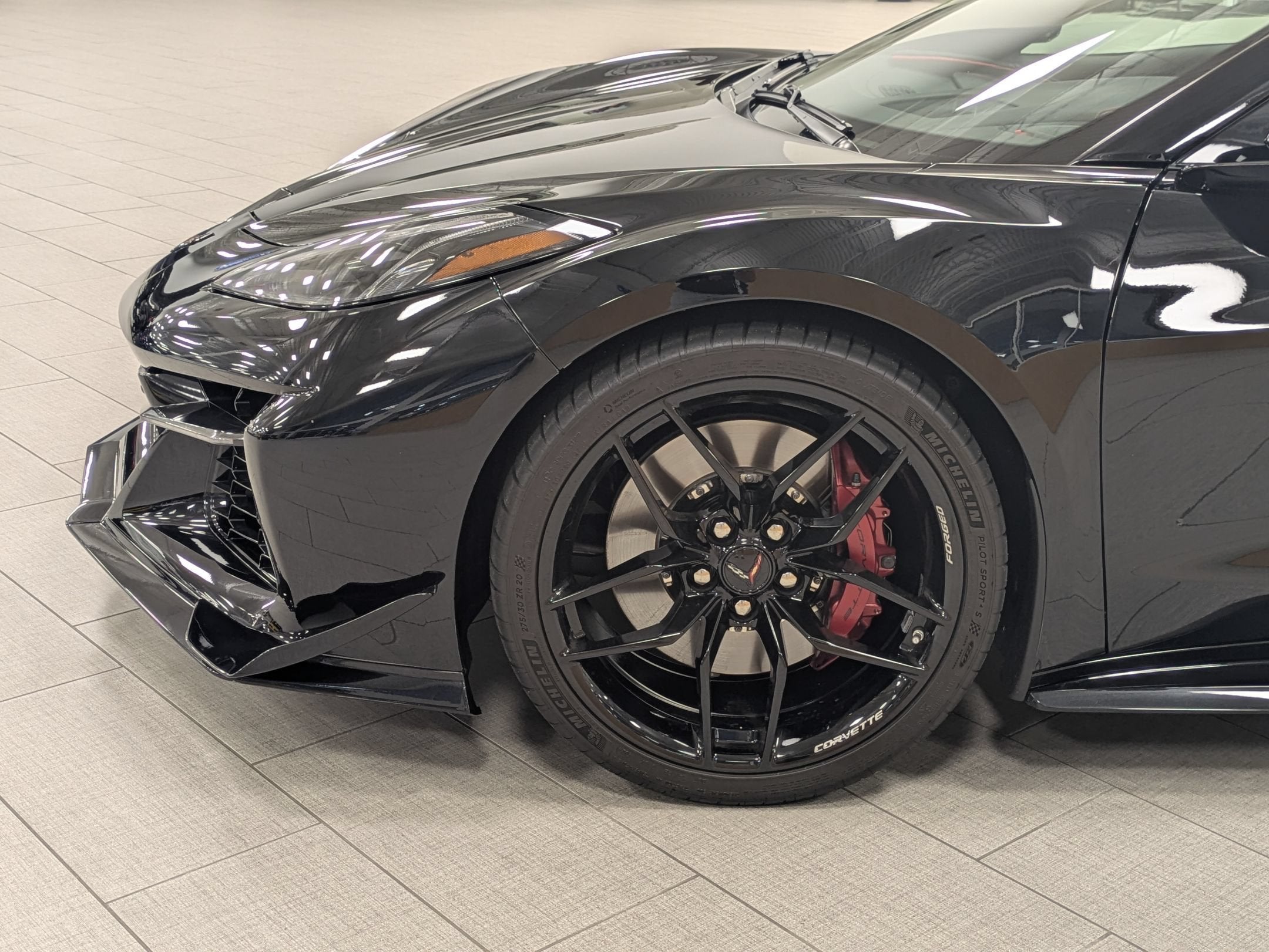 2025 Chevrolet Corvette 2LZ