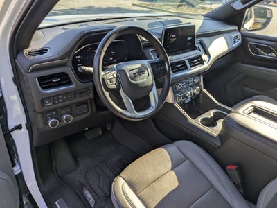 2022 GMC Yukon XL SLT