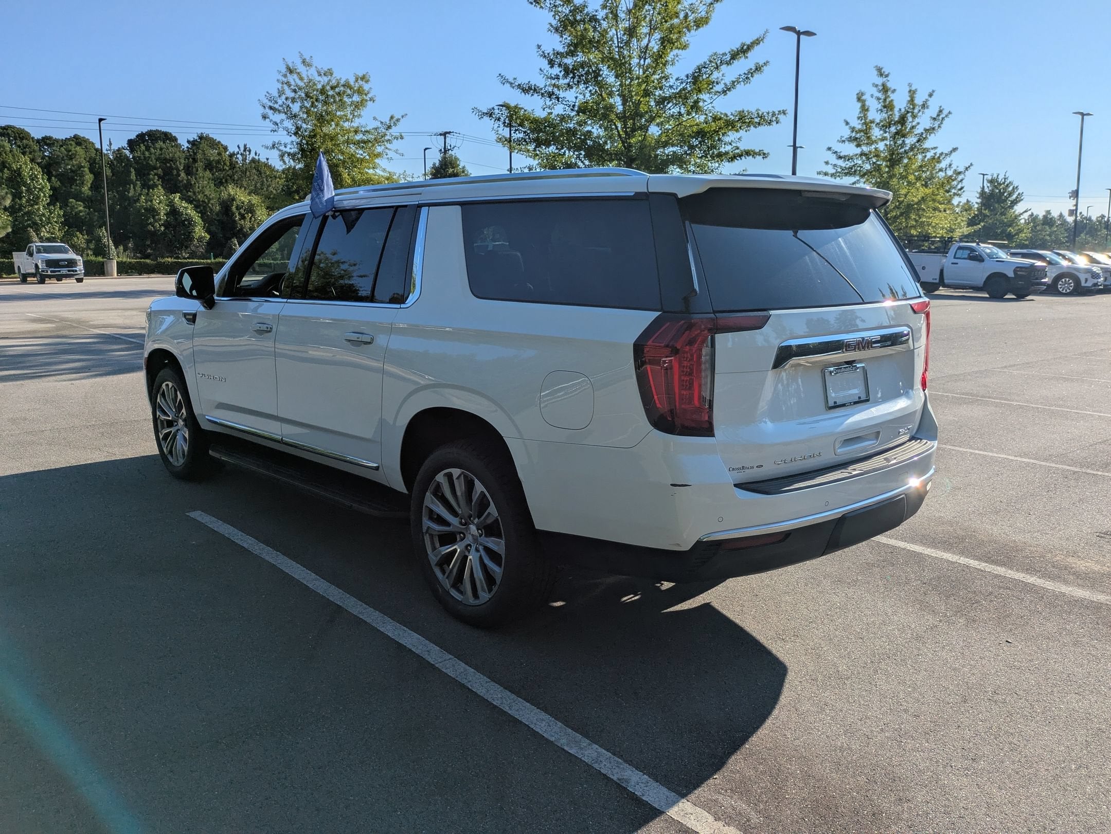 2022 GMC Yukon XL SLT