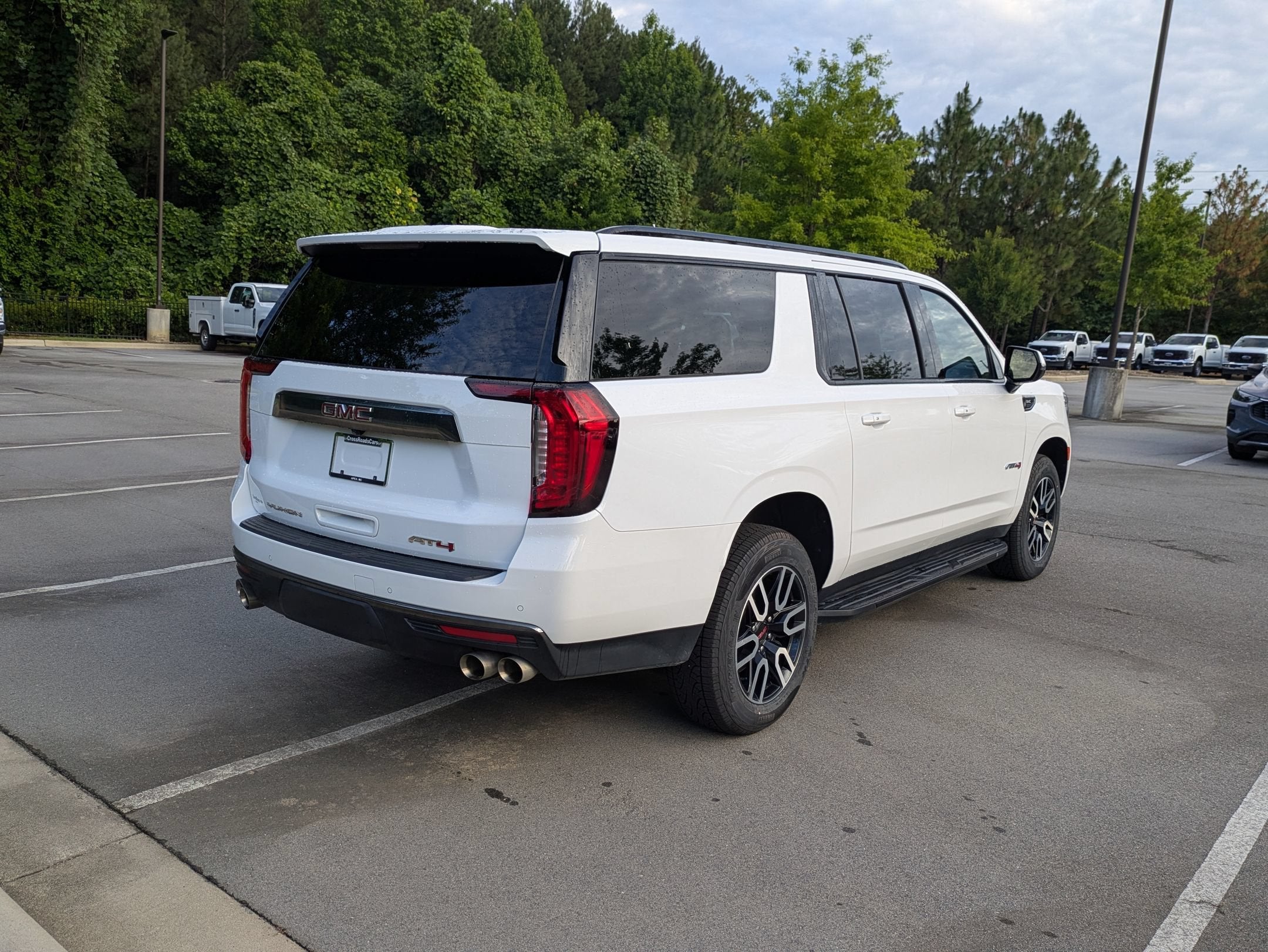 2023 GMC Yukon XL AT4