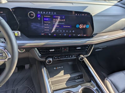 2025 Chevrolet Suburban RST