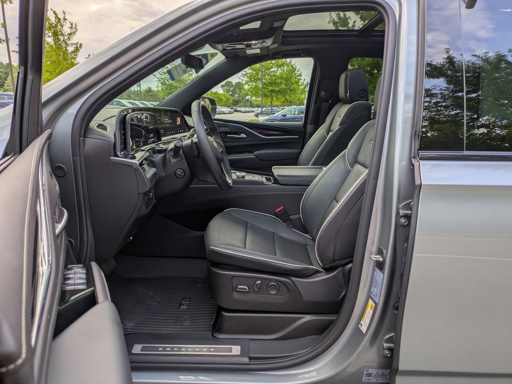 2024 Cadillac Escalade 4WD Sport