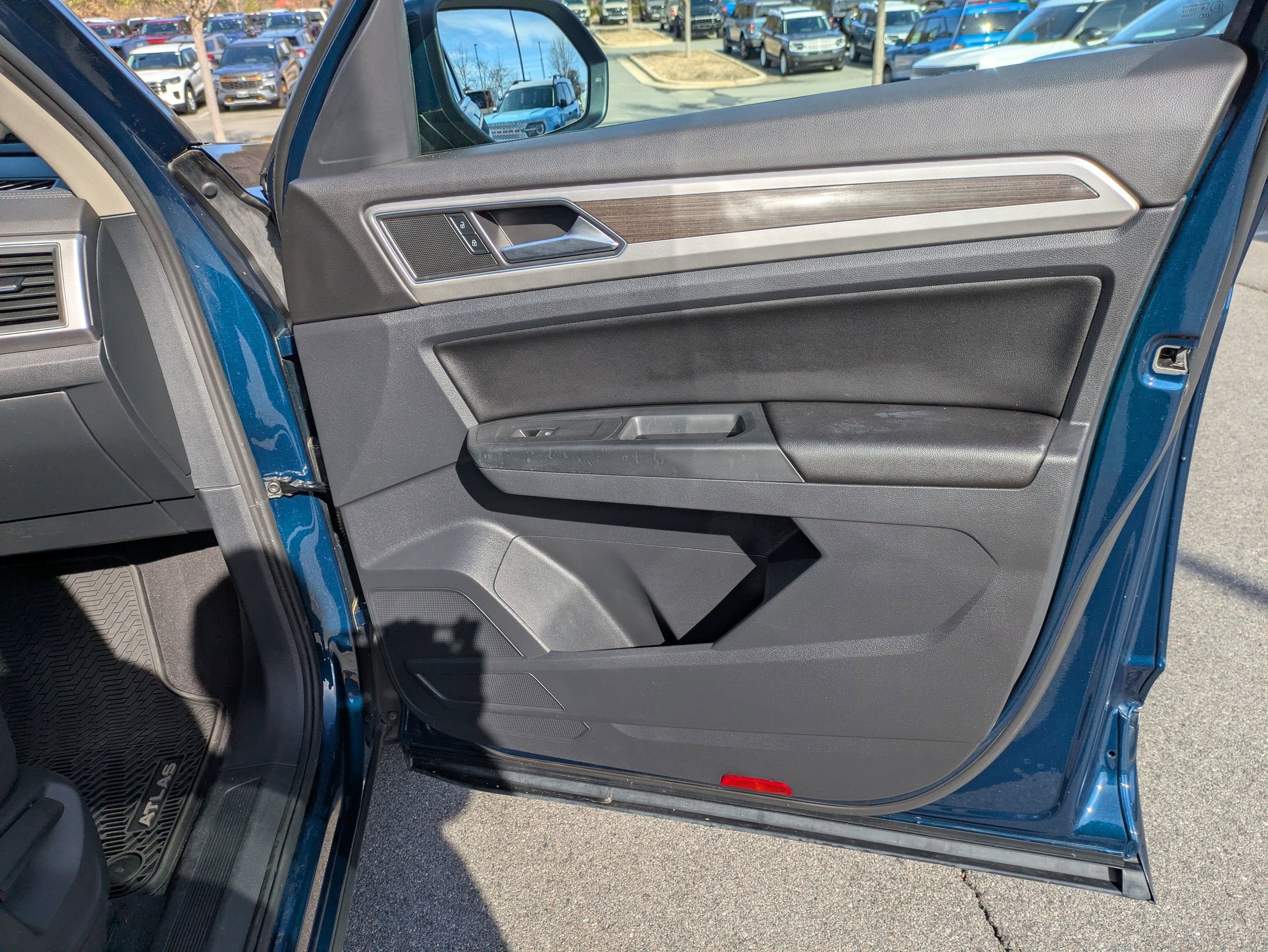 2018 Volkswagen Atlas 3.6L V6 SE w/Technology