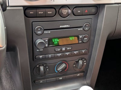 2007 Ford Mustang GT Deluxe