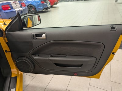 2007 Ford Mustang GT Deluxe