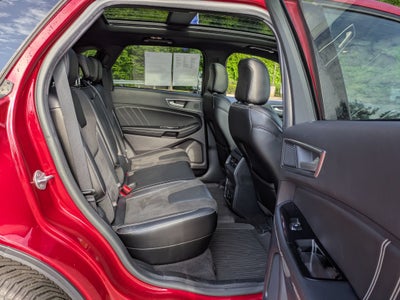 2020 Ford Edge ST