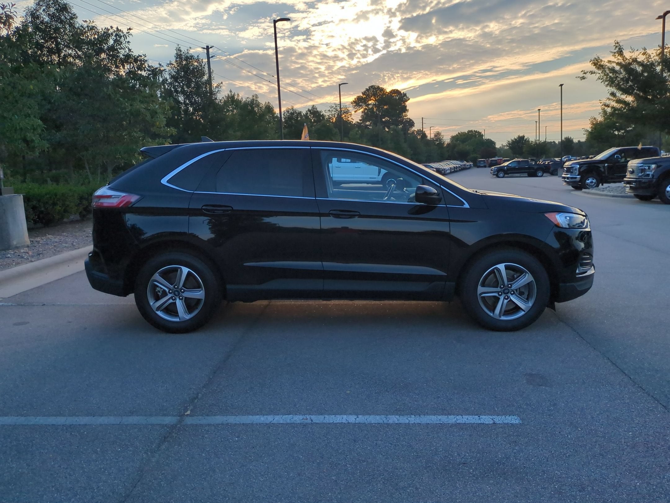 2022 Ford Edge SEL