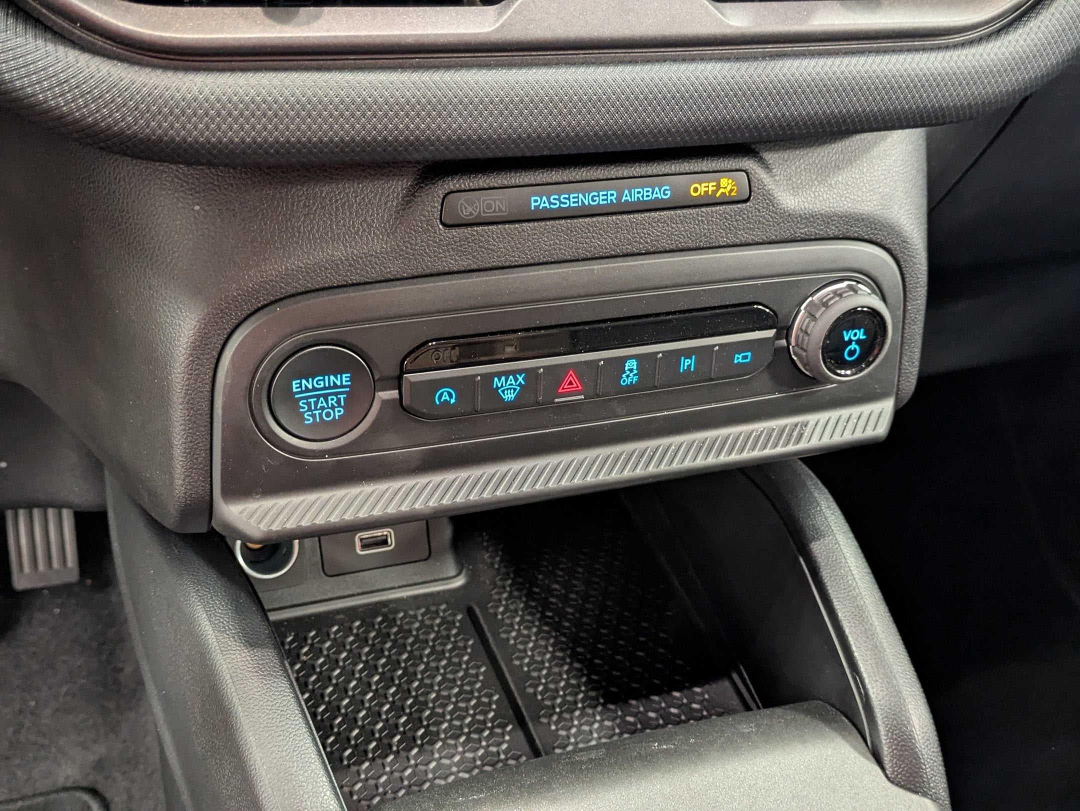 2026 Ford Bronco Sport Outer Banks - Crossroads Courtesy Demo