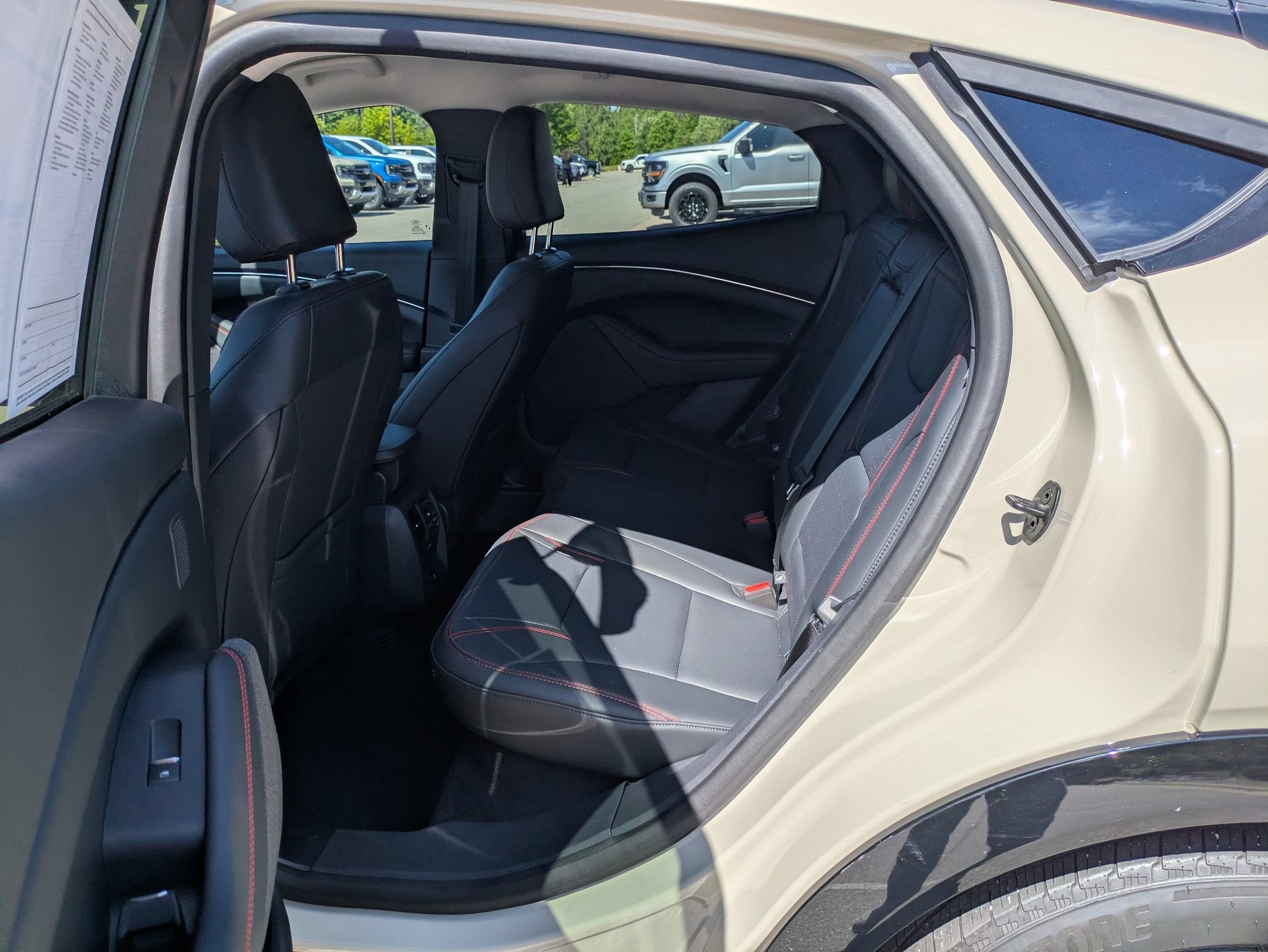 2025 Ford Mustang Mach-E Premium