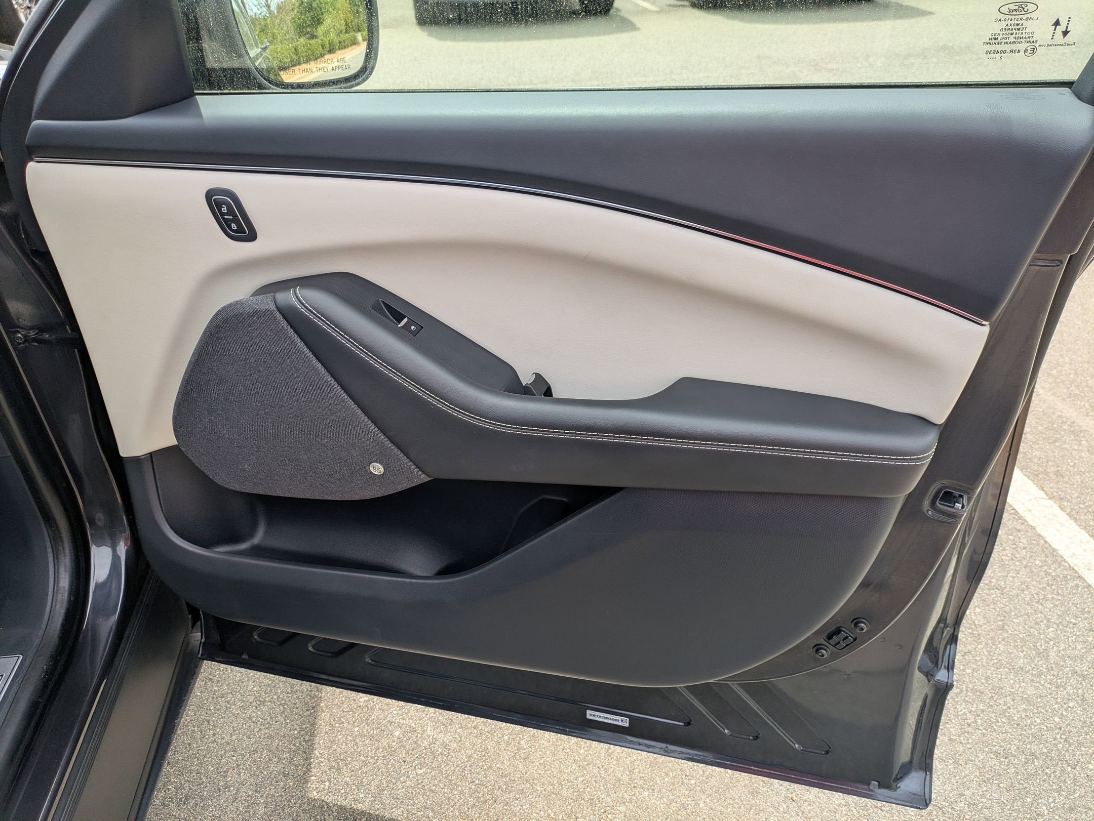 2022 Ford Mustang Mach-E Premium