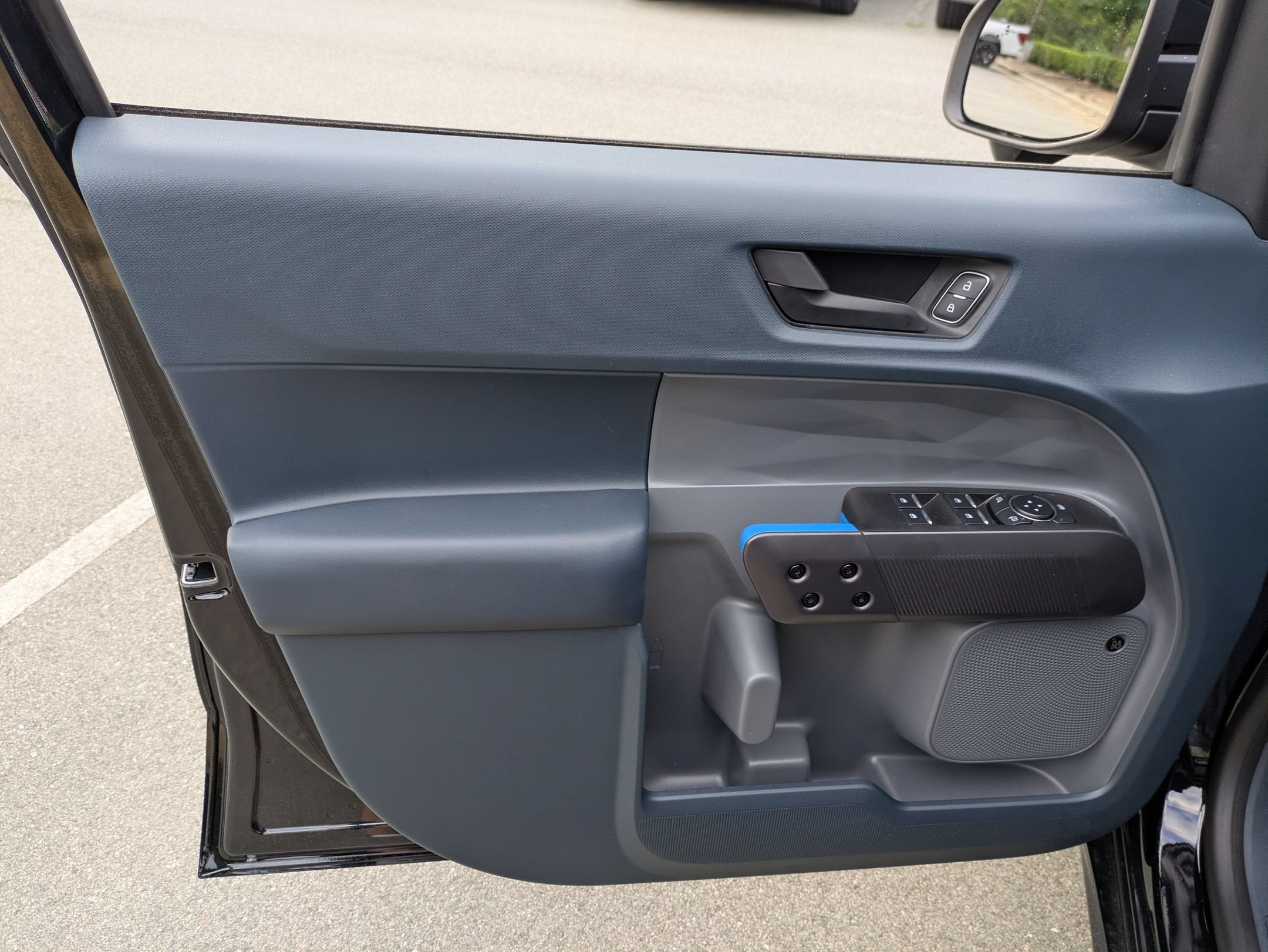 2026 Ford Maverick Lobo High - Crossroads Courtesy Demo
