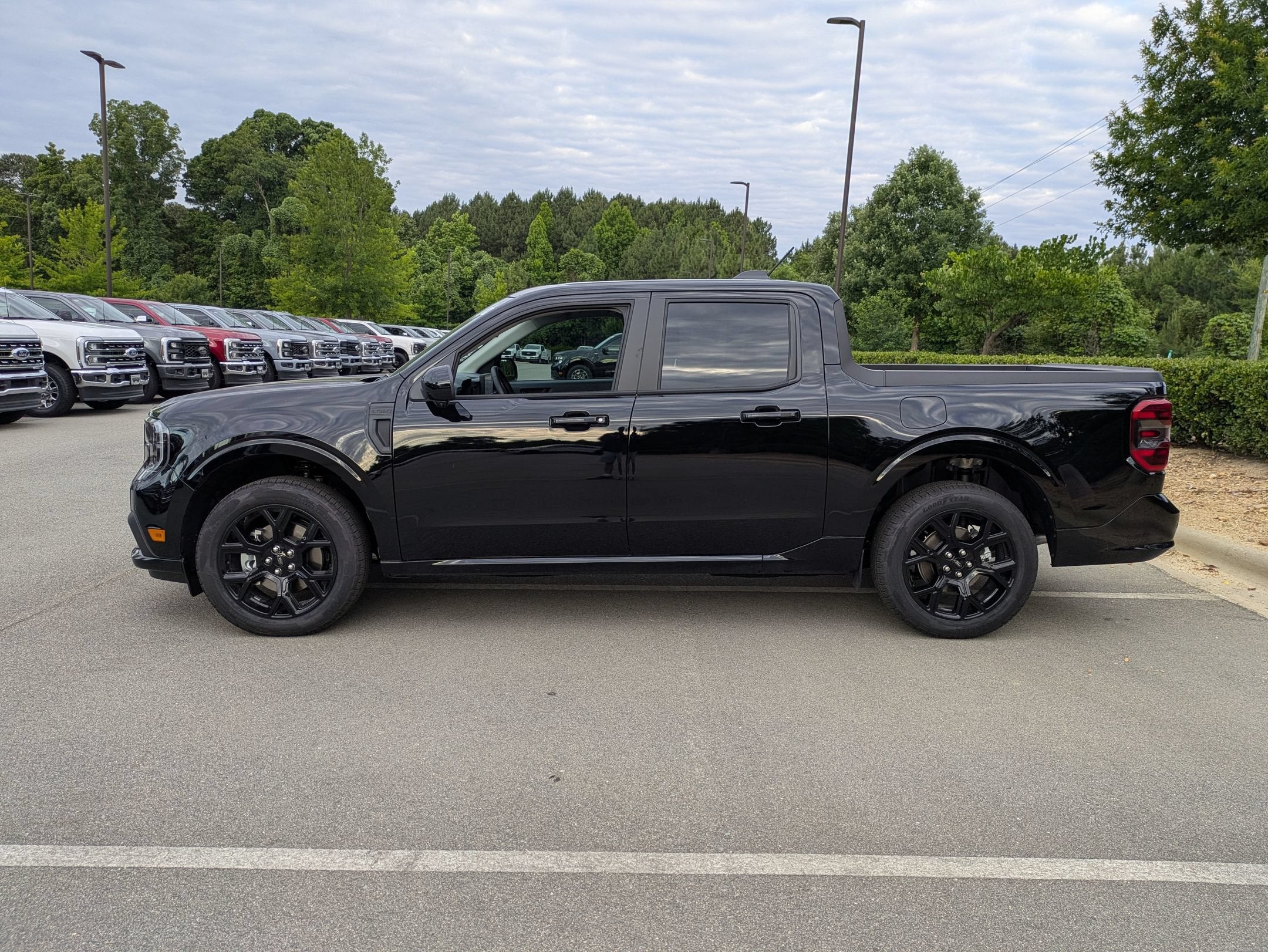 2026 Ford Maverick Lobo High - Crossroads Courtesy Demo