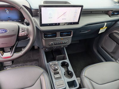 2025 Ford Maverick Lobo Standard