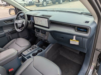 2025 Ford Maverick Lobo Standard