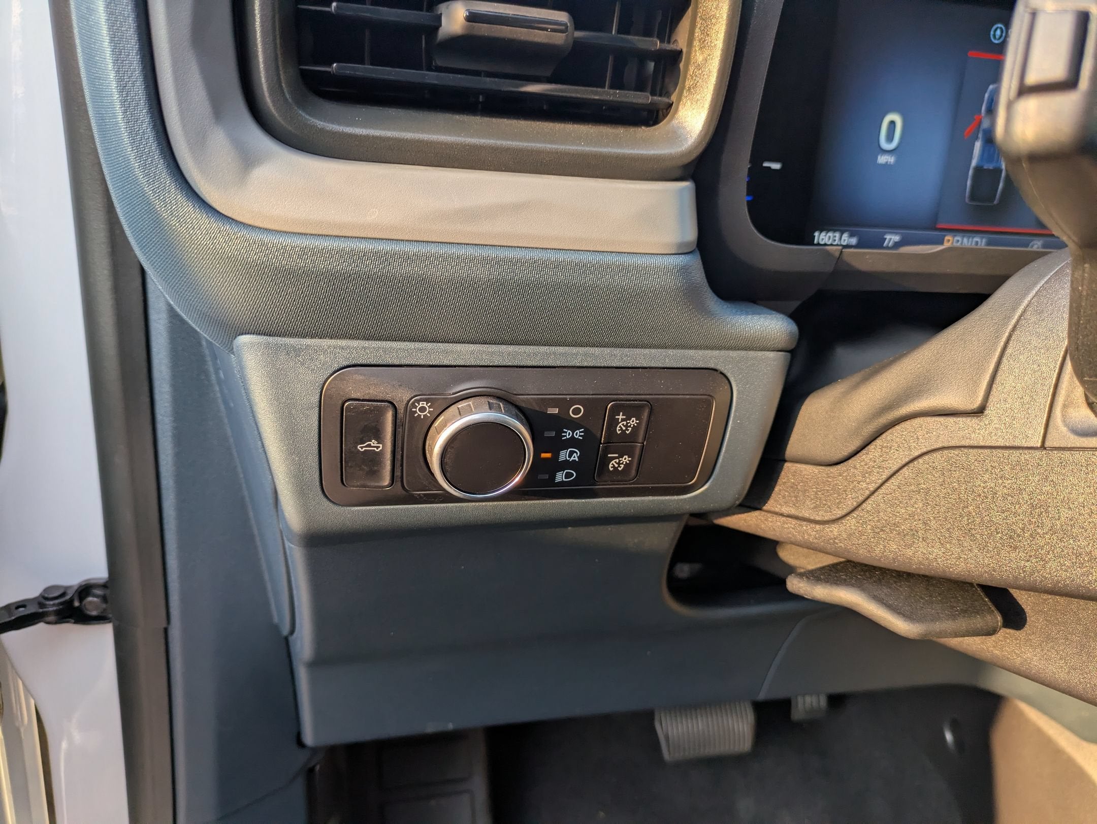 2026 Ford Maverick XL