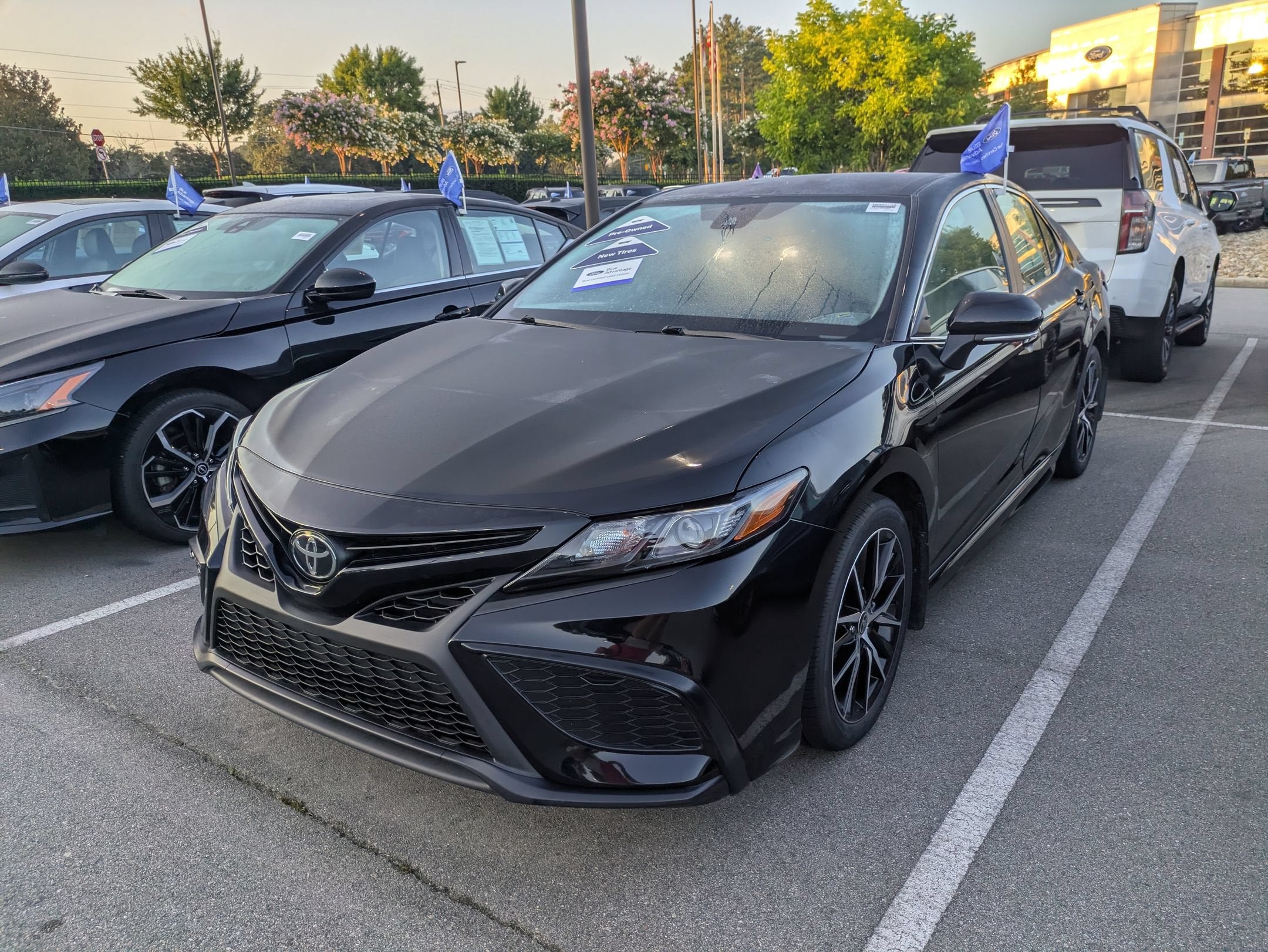 2024 Toyota Camry SE