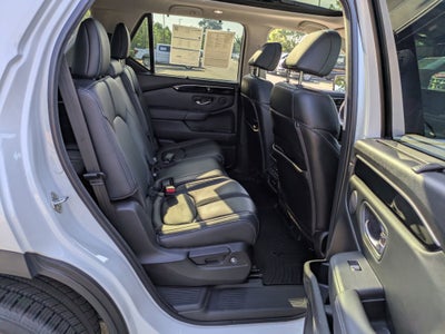 2024 Honda Pilot Touring