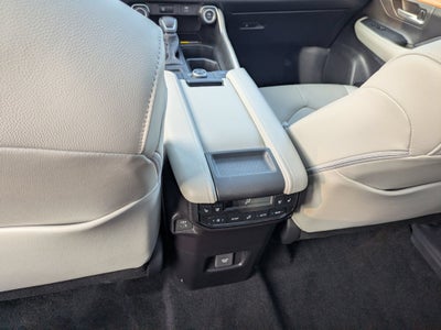 2025 Toyota Grand Highlander Platinum