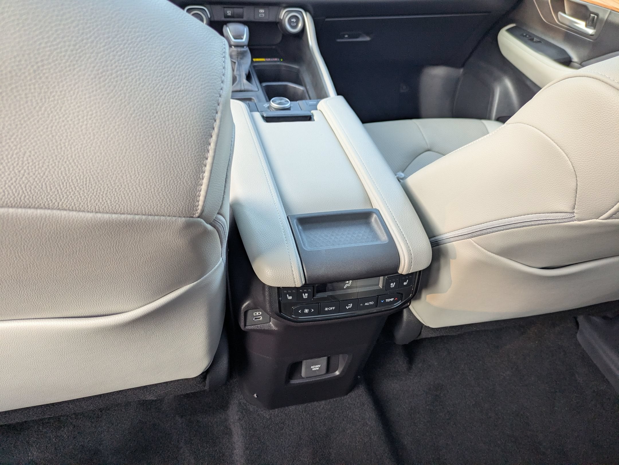 2025 Toyota Grand Highlander Platinum