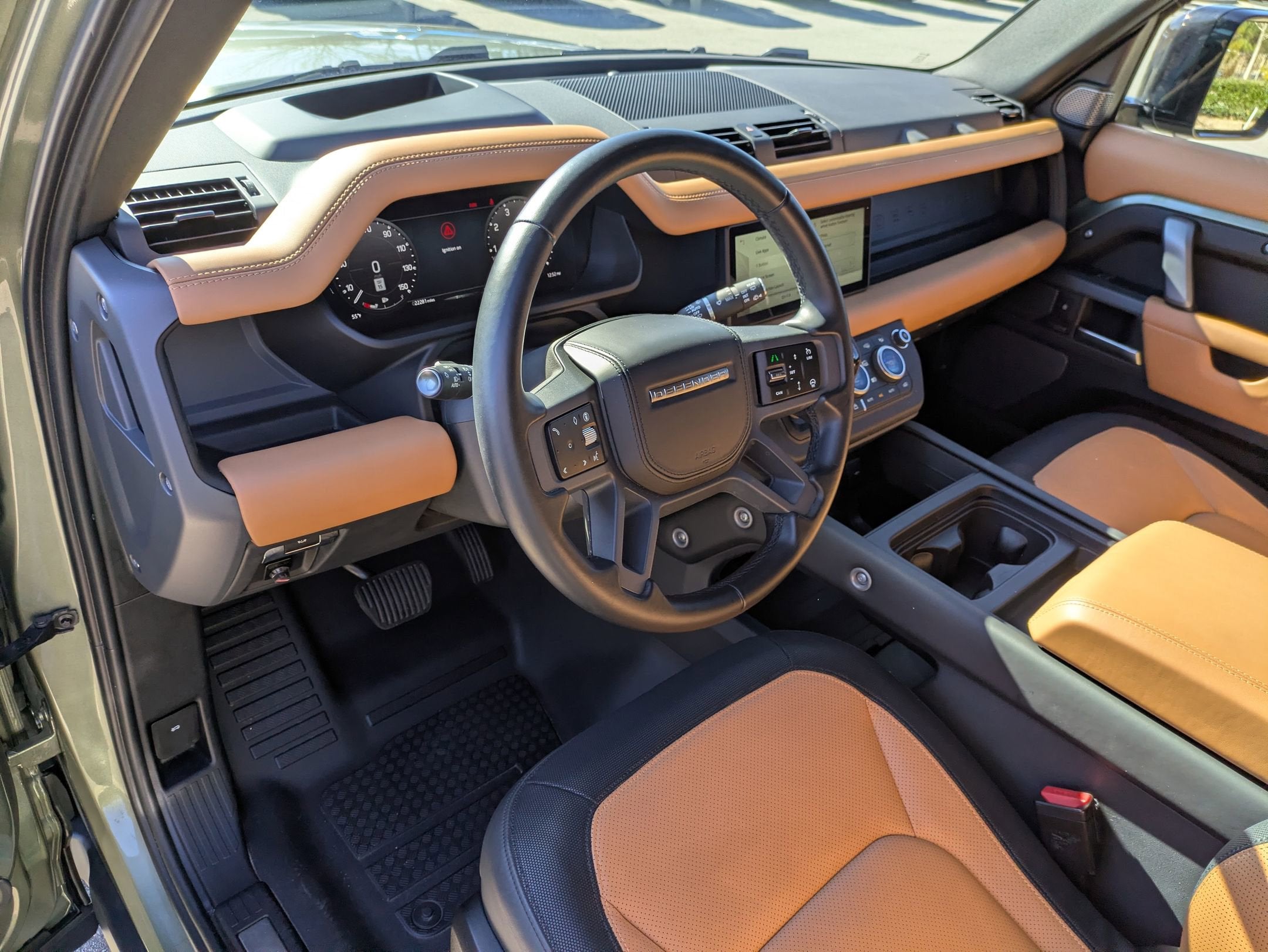 2024 Land Rover Defender X-Dynamic SE