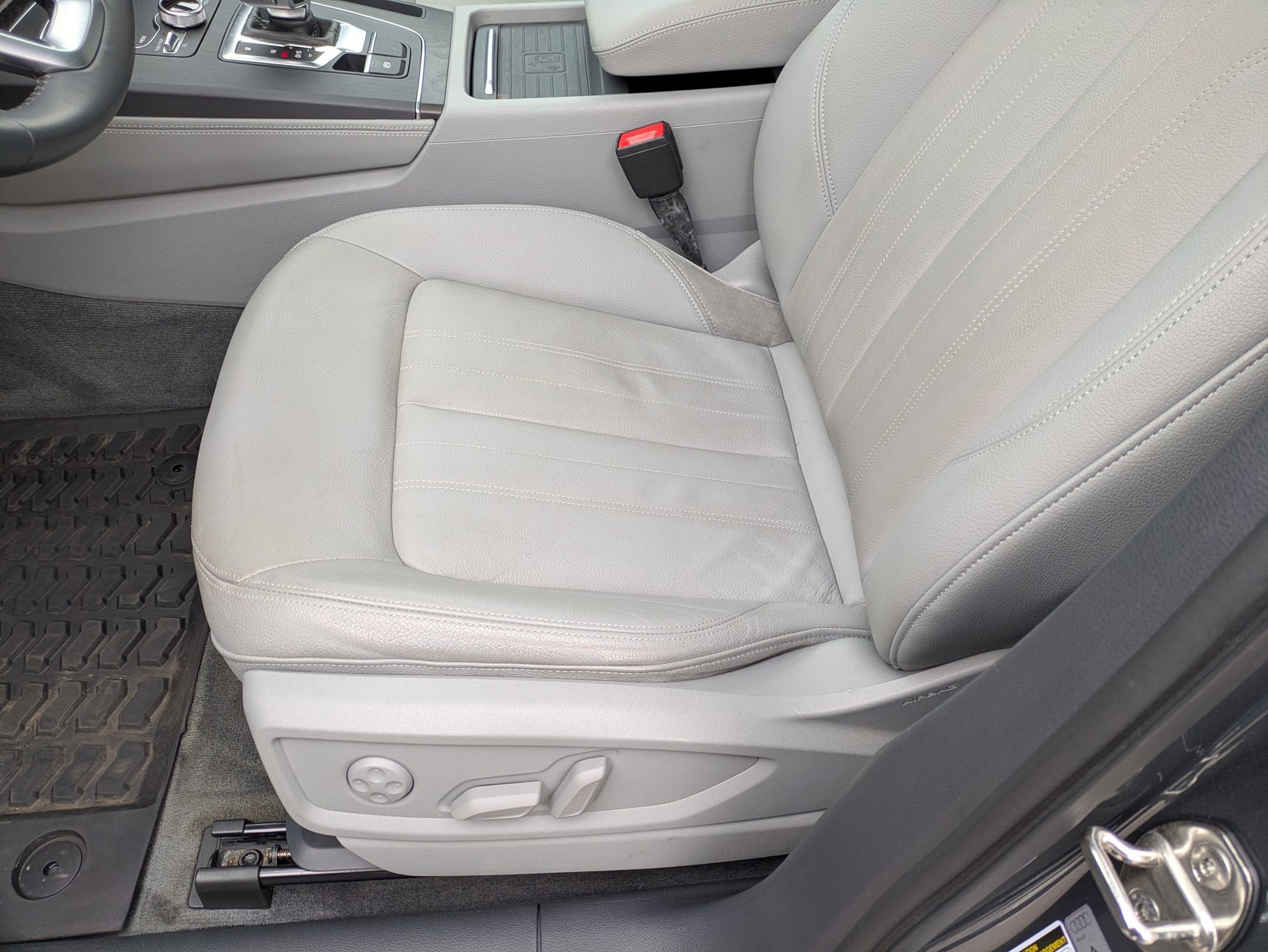 2020 Audi Q5 Premium Plus