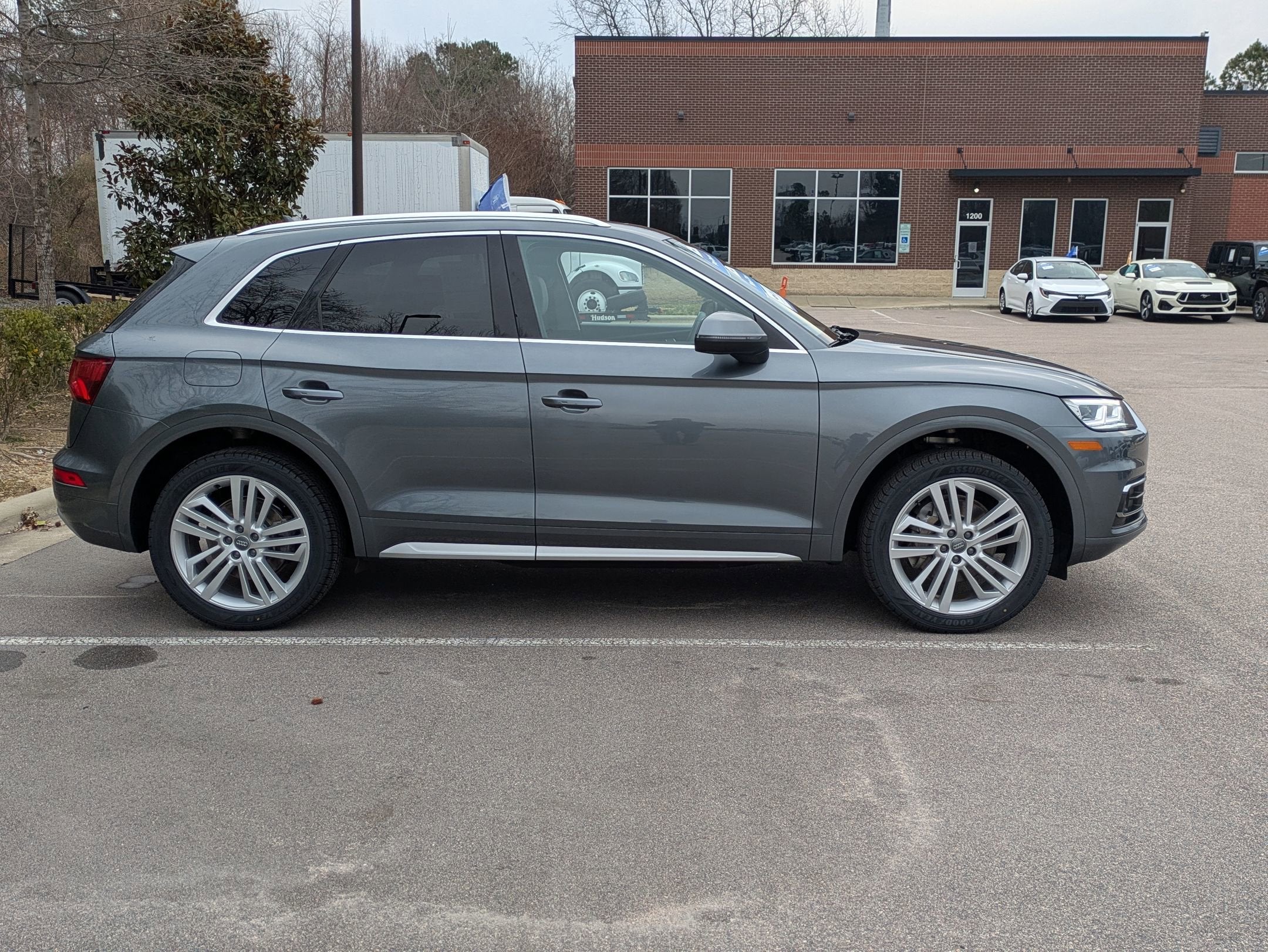 2020 Audi Q5 Premium Plus