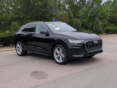 2023 Audi Q8 Premium Plus