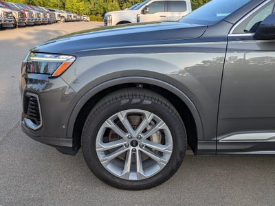 2025 Audi Q7 Premium Plus