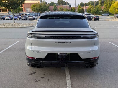 2025 Porsche Cayenne GTS