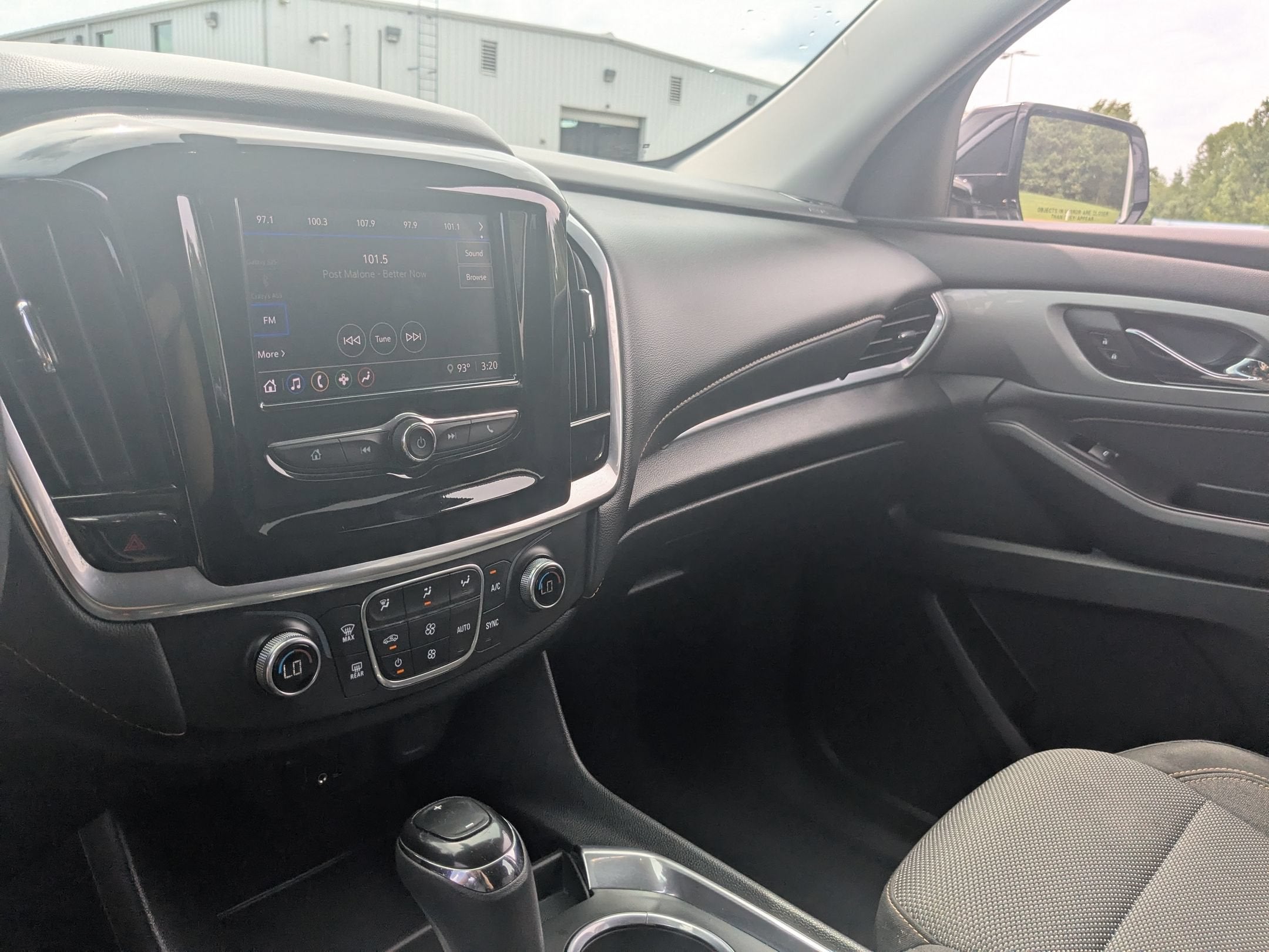 2020 Chevrolet Traverse LS