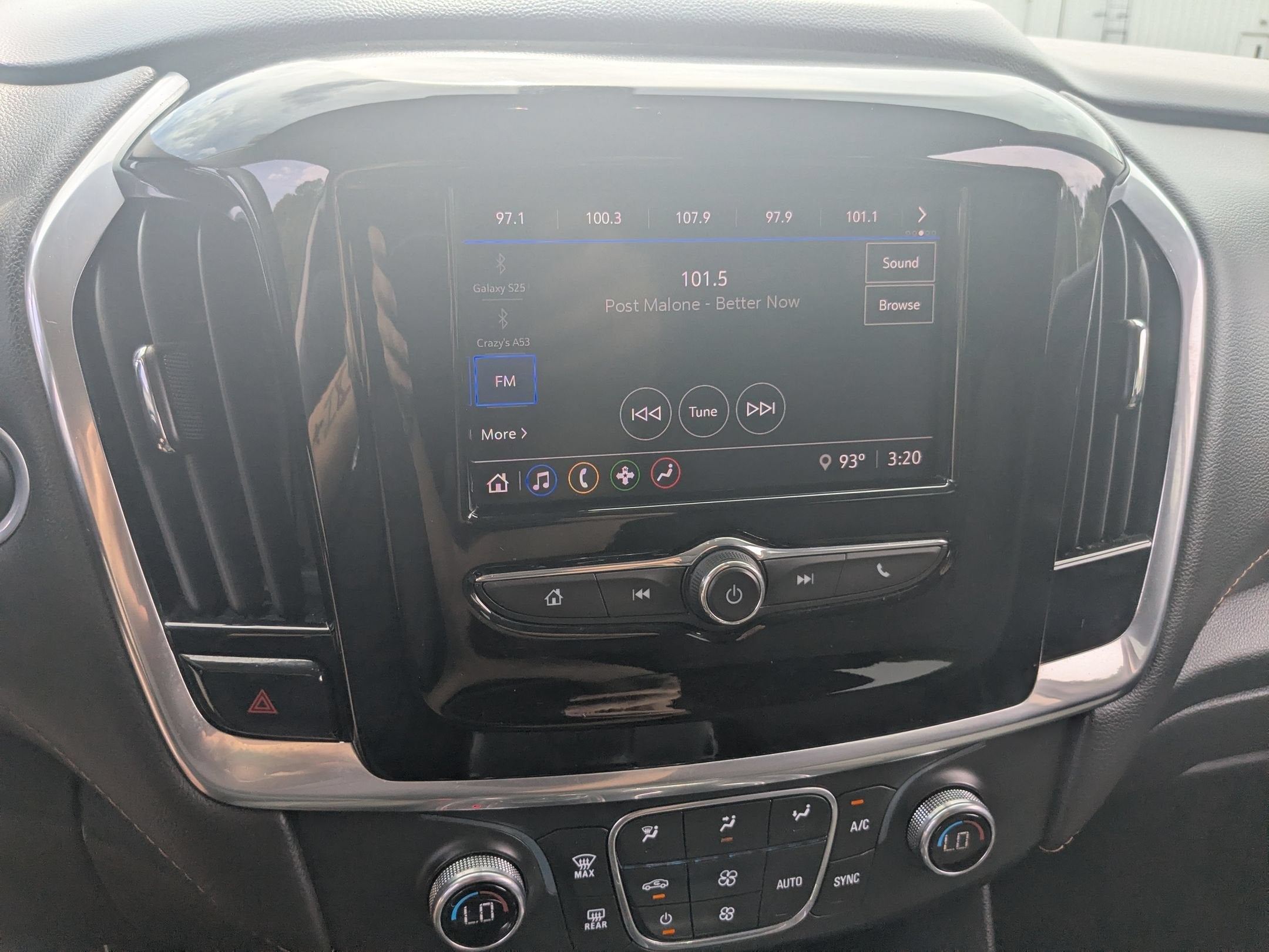 2020 Chevrolet Traverse LS