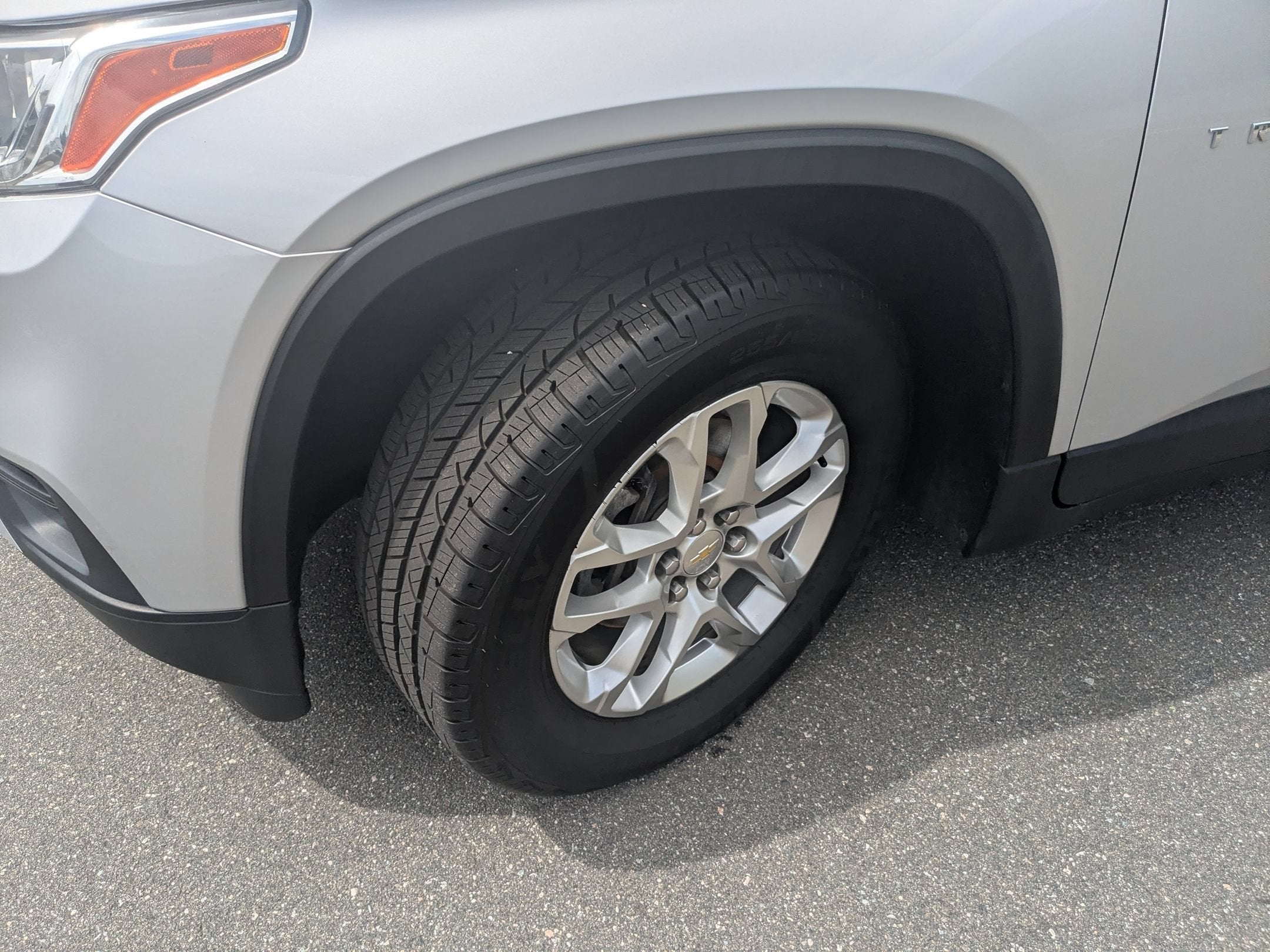 2020 Chevrolet Traverse LS