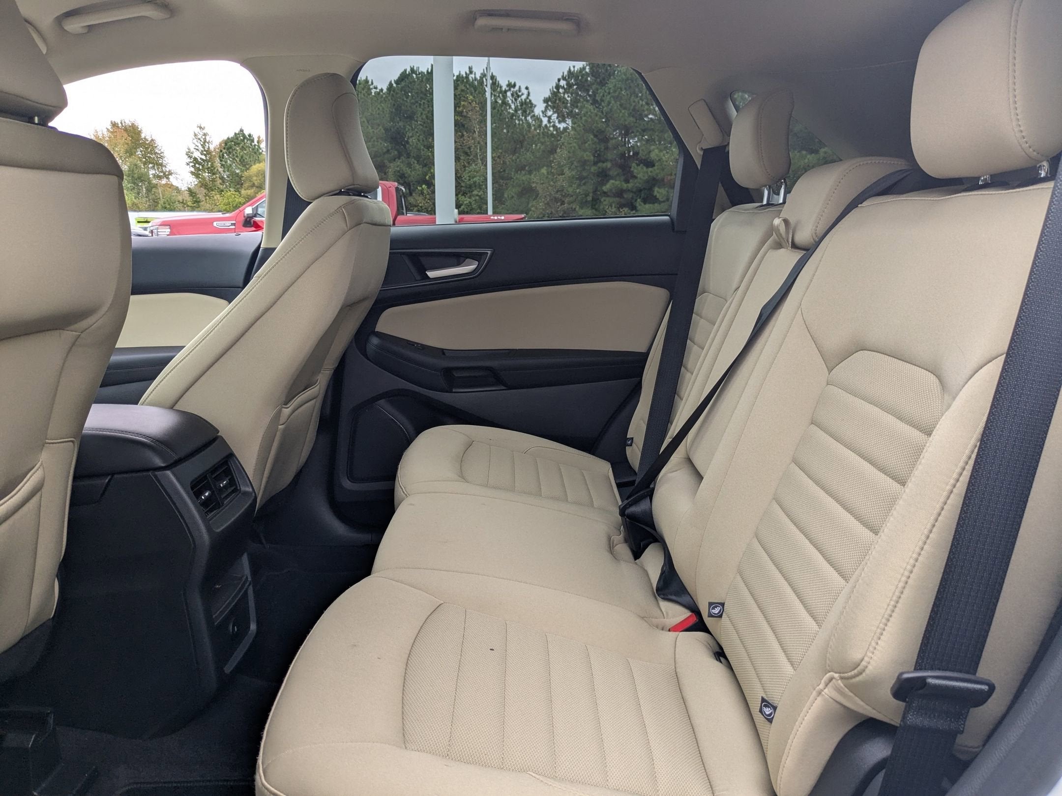 2024 Ford Edge SE