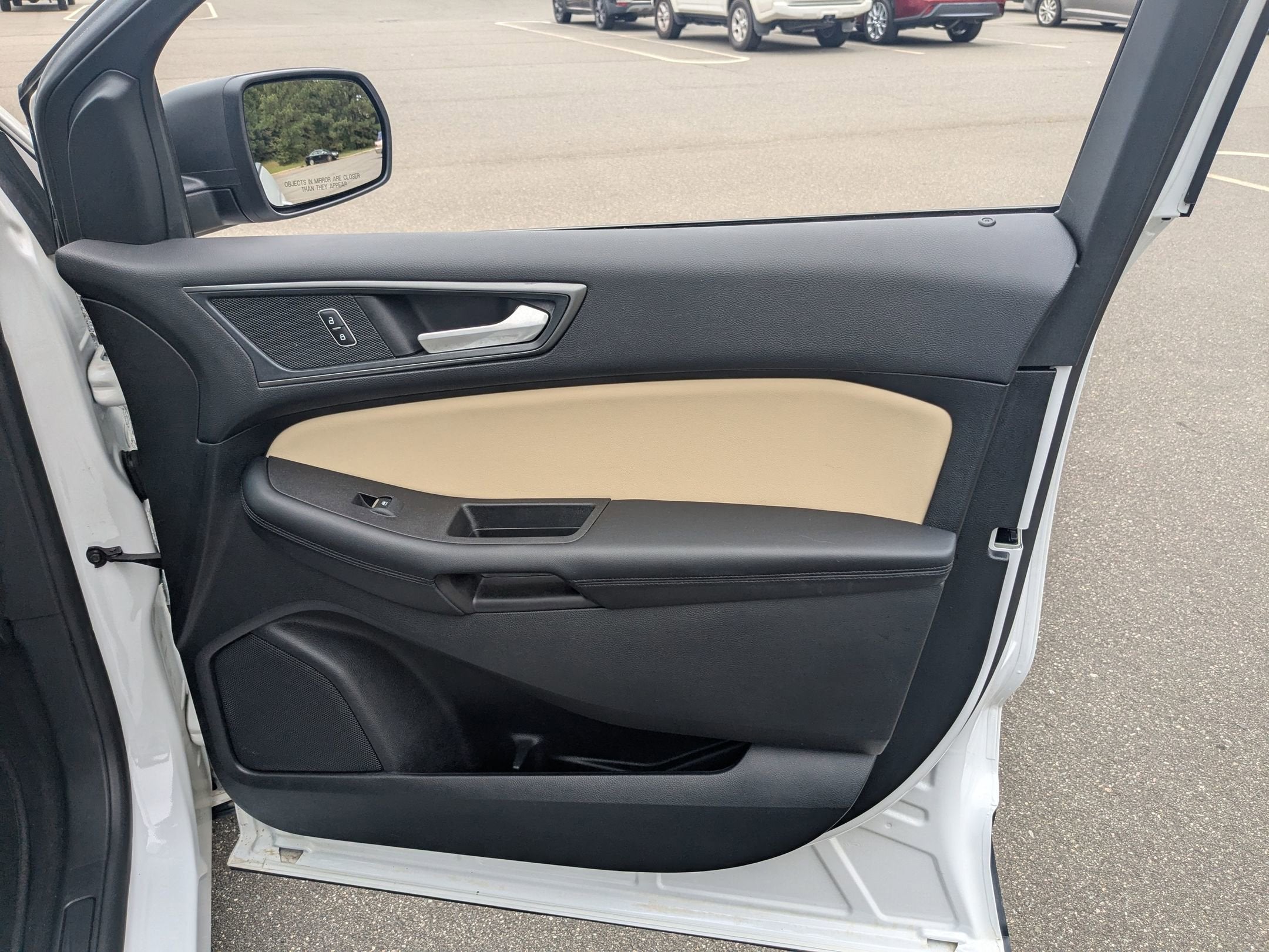 2024 Ford Edge SE