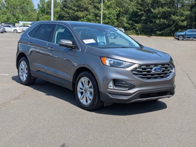 2023 Ford Edge Titanium