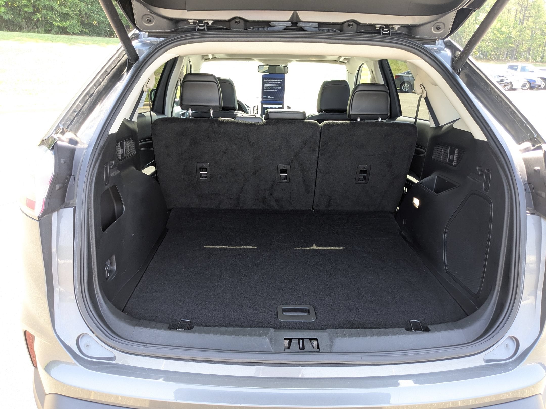 2023 Ford Edge Titanium