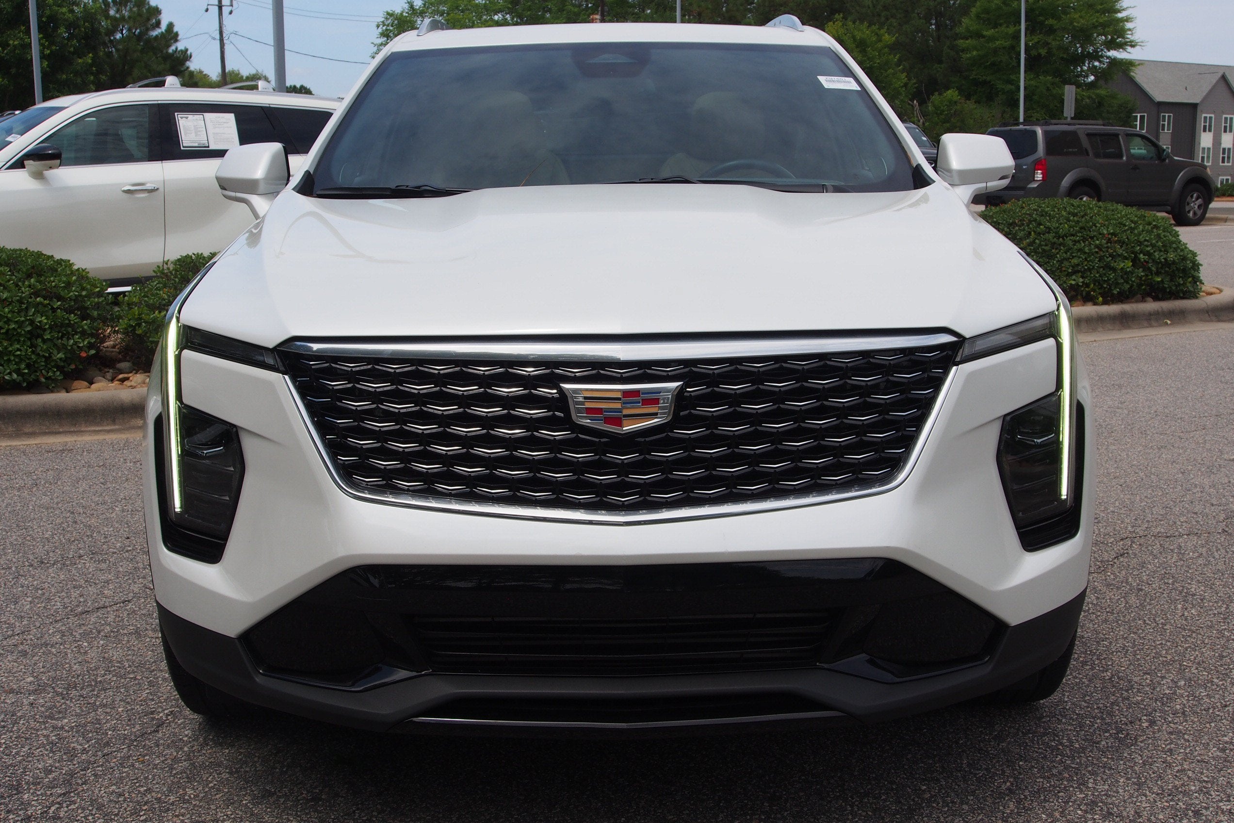 2024 Cadillac XT4 FWD Premium Luxury