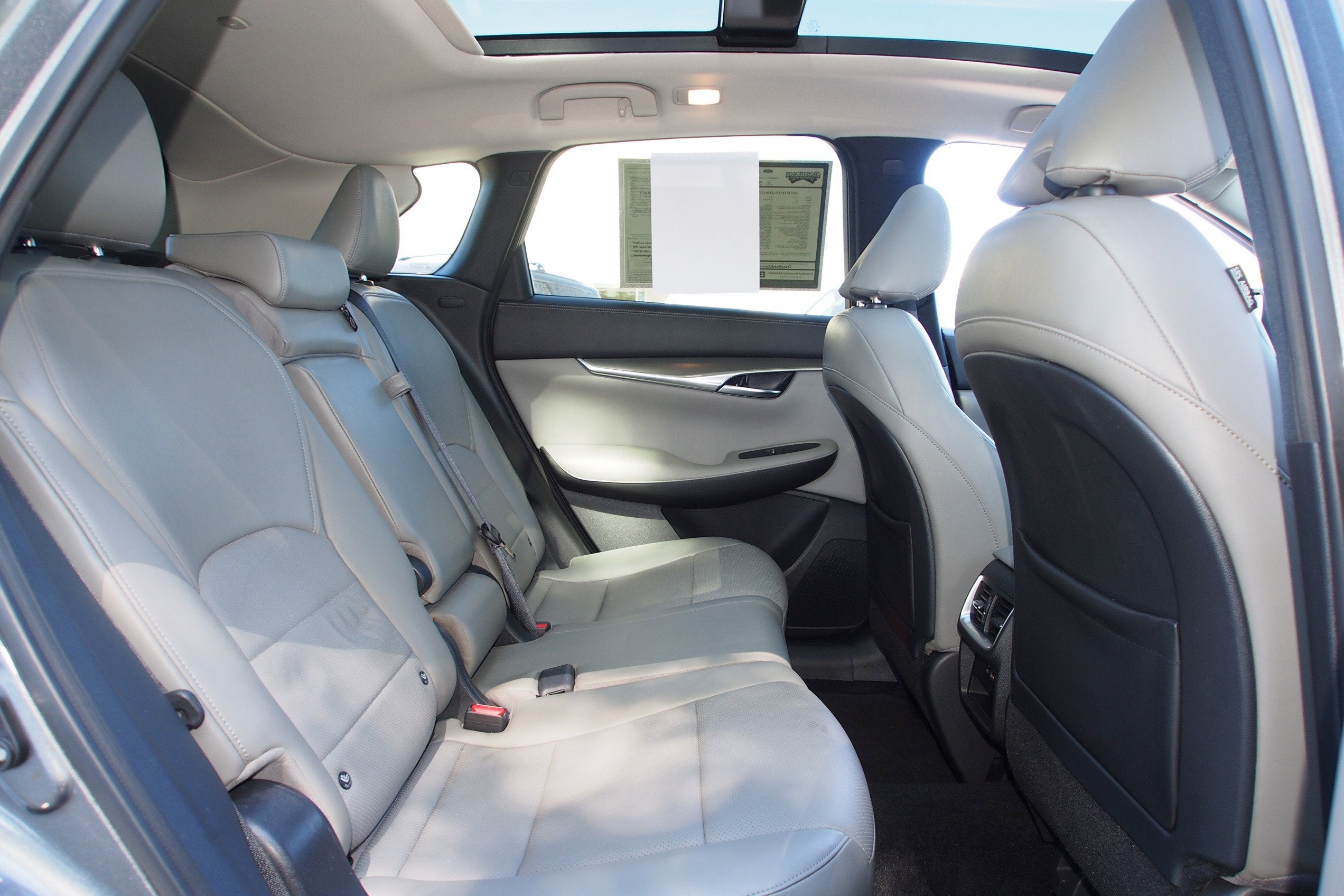 2023 INFINITI QX50 LUXE