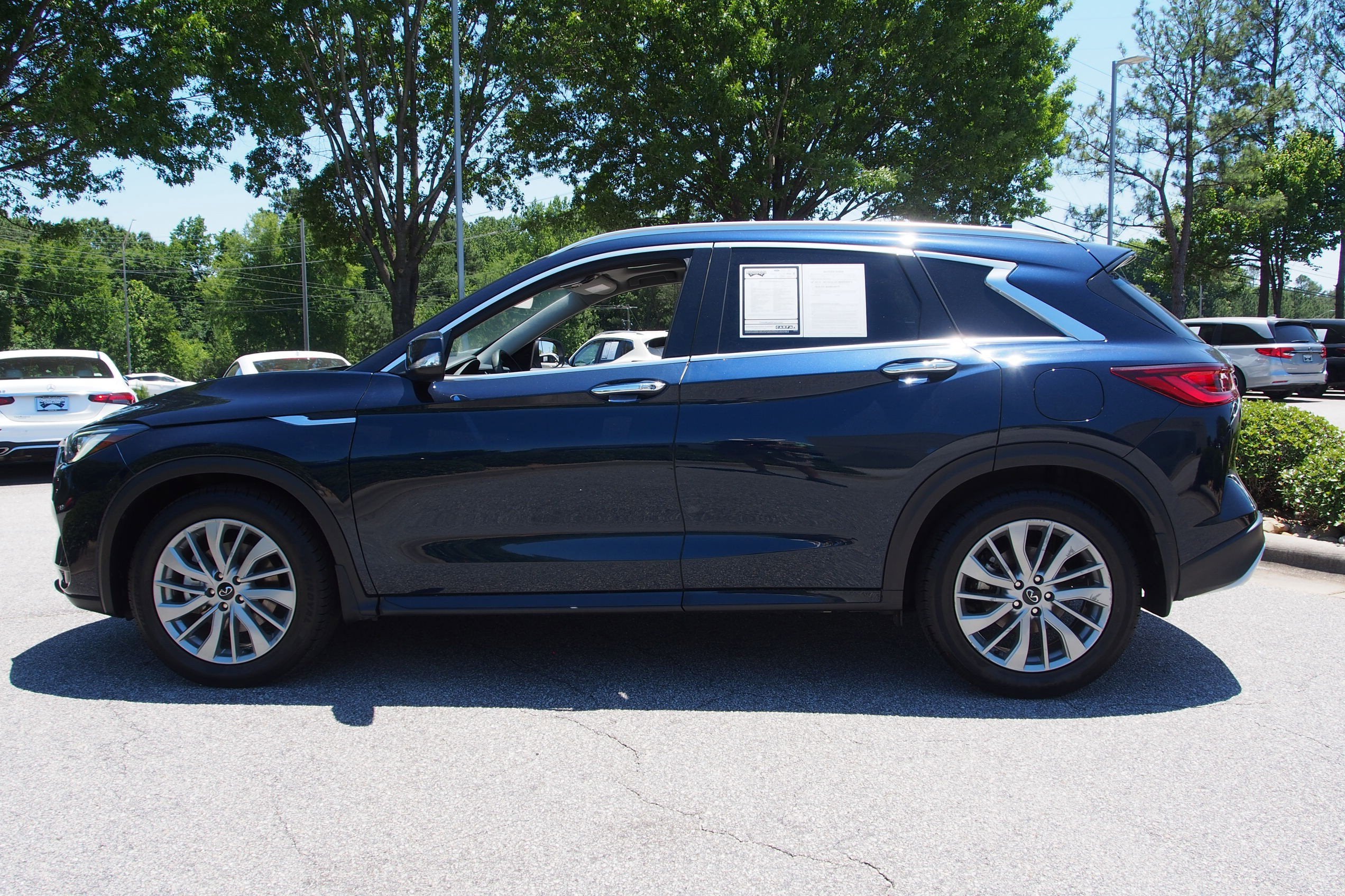 2023 INFINITI QX50 LUXE