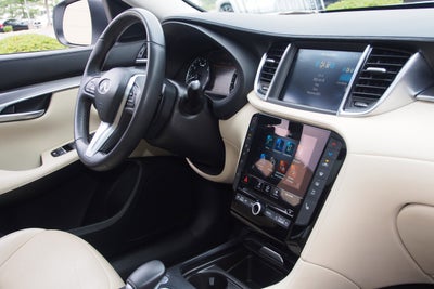 2022 INFINITI QX50 LUXE