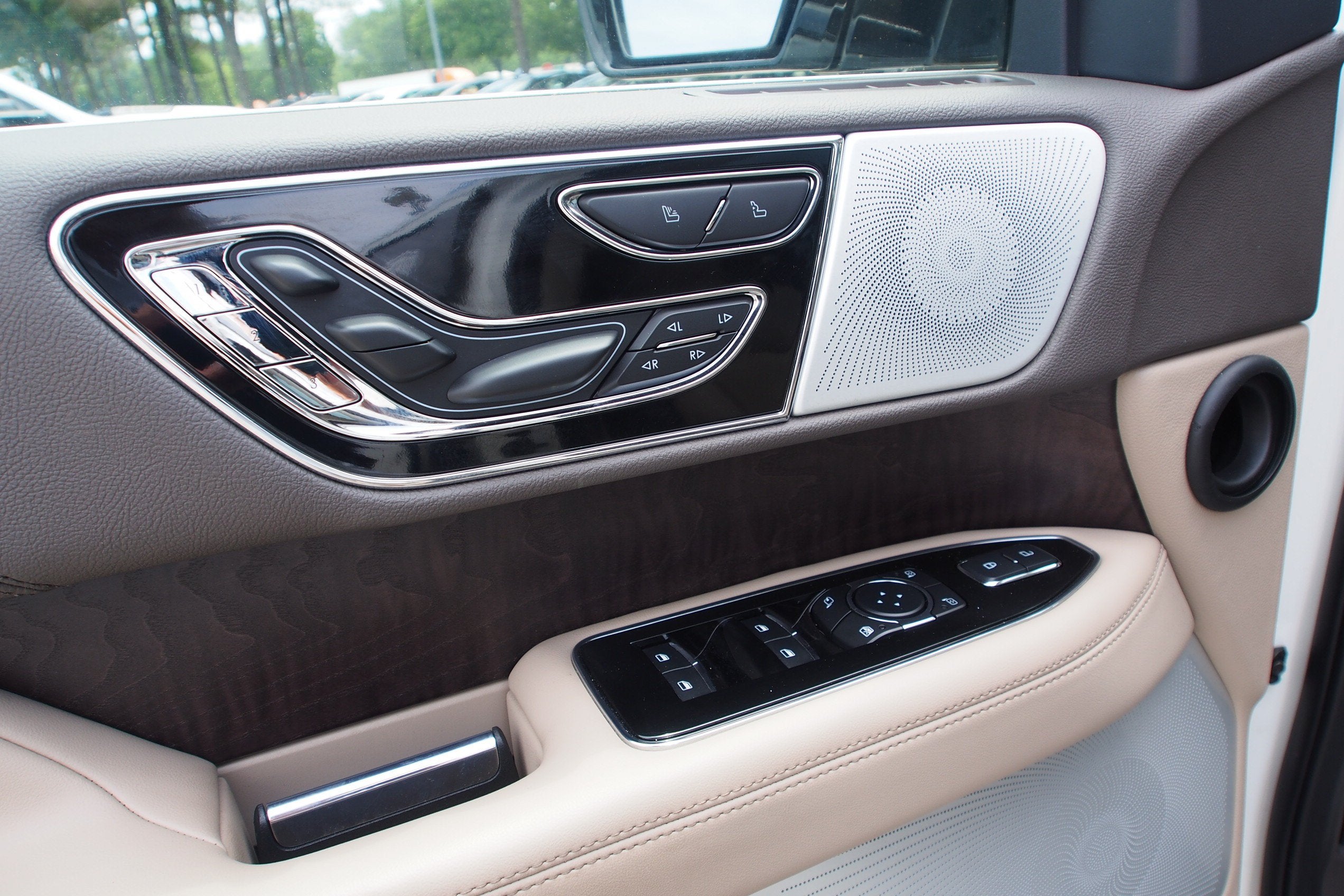 2024 Lincoln Navigator L Reserve