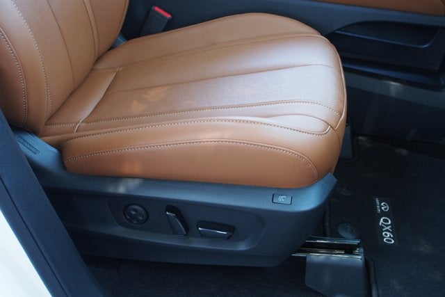 2025 INFINITI QX60 SENSORY