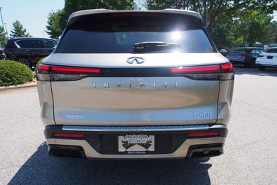 2023 INFINITI QX60 LUXE